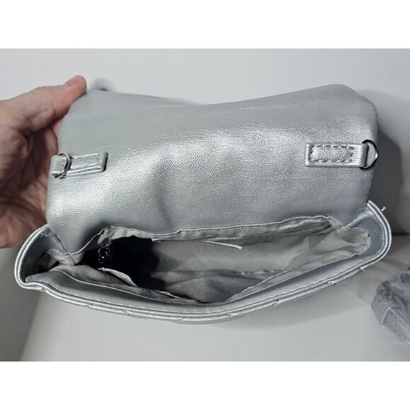 Badgley Mischka Mini Handbag Vegan Leather Silver and Pearls - Picture 4 of 5